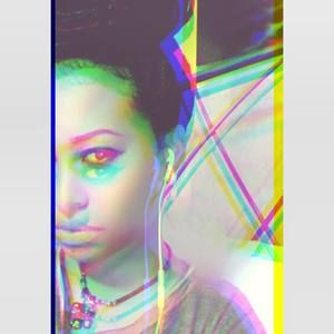 Meet your Posher, Teeka